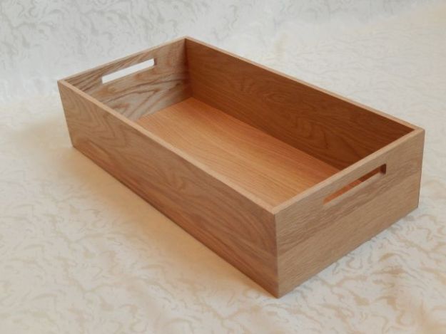 Hochwertige Holzbox, Ausführung in Eiche